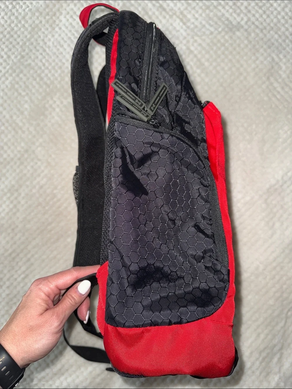 🎒 Under Armour Red & Black Backpack